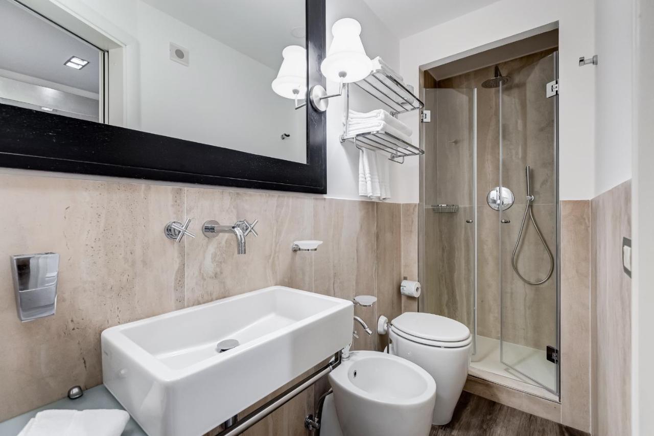 Residenza A -Via Veneto Fashion Rooms -Self Check-In Rom Exterior foto